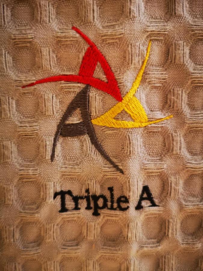 Triple A - 3 Squares - Free Parking! Leilighet Athen Eksteriør bilde