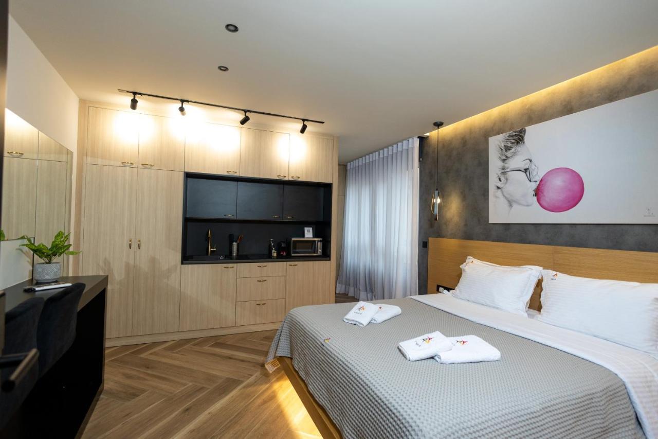 Triple A - 3 Squares - Free Parking! Leilighet Athen Eksteriør bilde