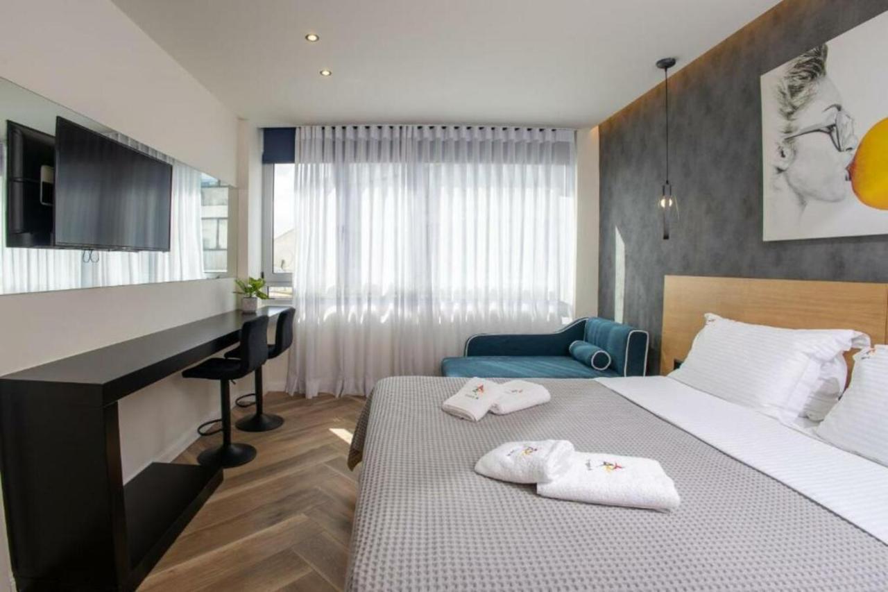 Triple A - 3 Squares - Free Parking! Leilighet Athen Eksteriør bilde